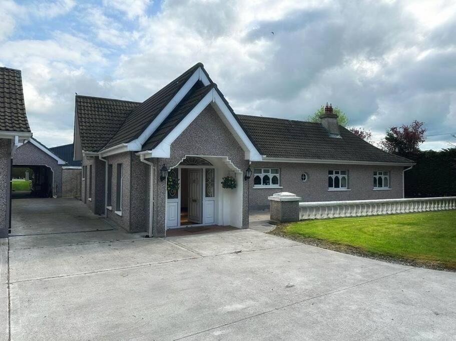 Entire Home At Ballysax House Newpark Εξωτερικό φωτογραφία